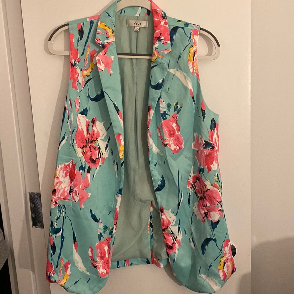Ovi Floral sleeveless blazer